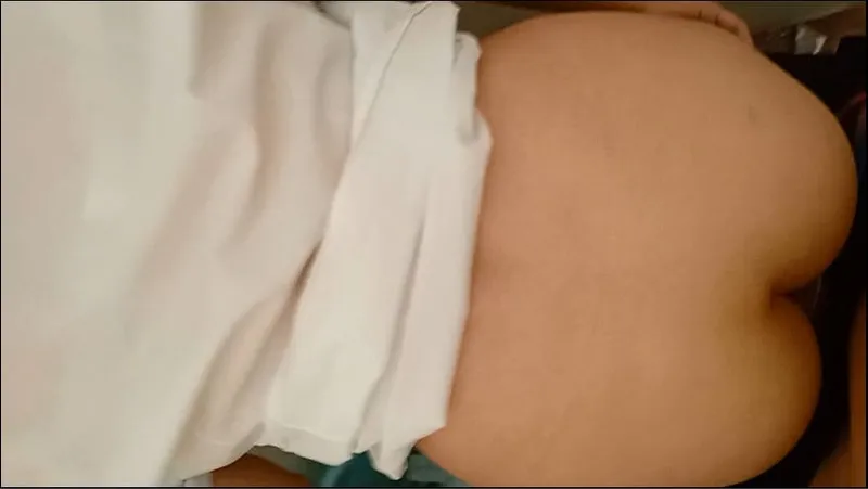 Vụng trộm doggy em trong wc trường